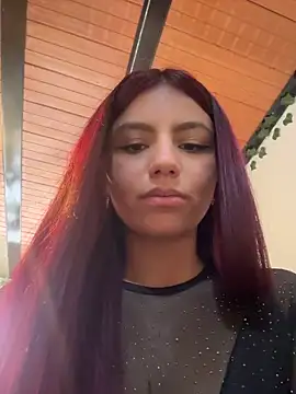 Snapshot of Emily-teen chatting on January 31, 2026, 7:12 pm Emily-teen online show from January 31, 2026, 7:12 pm