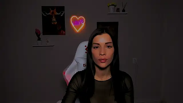 KetiWils online show from February 28, 2025, 3:37 pm