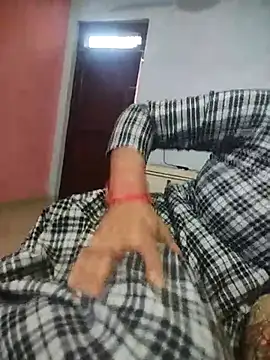 indian couple4 online show from February 21, 2025, 6:40 am