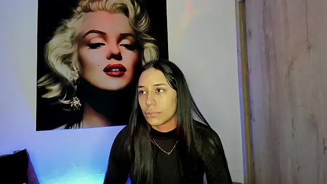 Snapshot of TANIA_06 chatting on October 27, 2025, 1:12 pm TANIA 06 online show from October 27, 2025, 1:12 pm