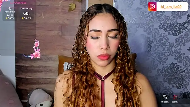 Snapshot of LiaHansson chatting on December 19, 2025, 4:20 pm LiaHansson online show from December 19, 2025, 4:20 pm