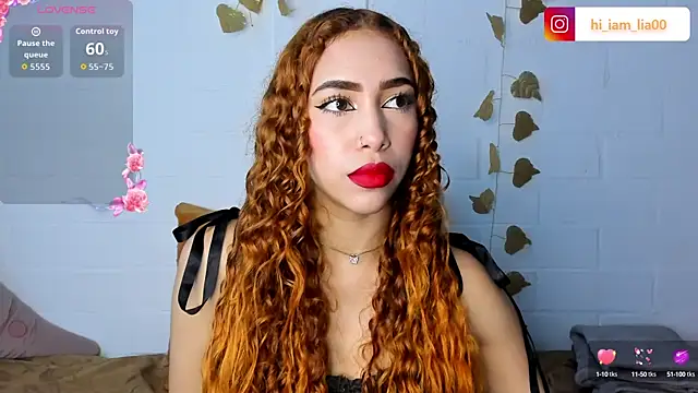 LiaHansson online show from October 3, 2025, 4:52 pm