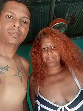 shirlihot online show from October 25, 2025, 1:23 pm