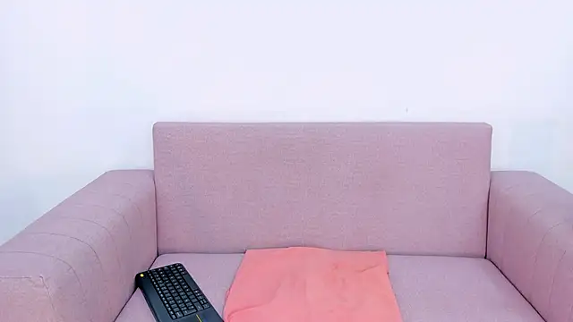 Emily-Carter online show from February 9, 2026, 9:13 pm