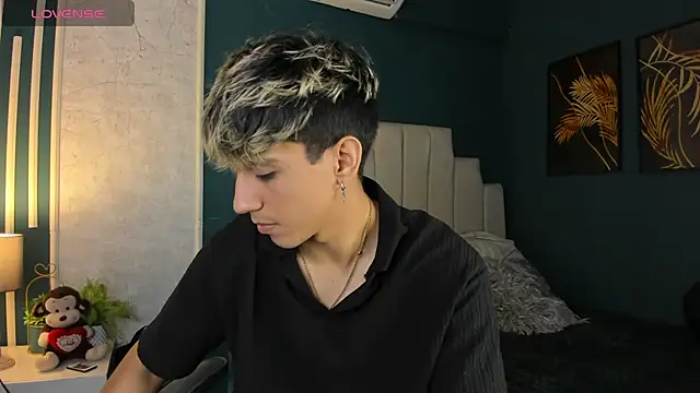 Allex Cano online show from March 21, 2025, 11:55 am