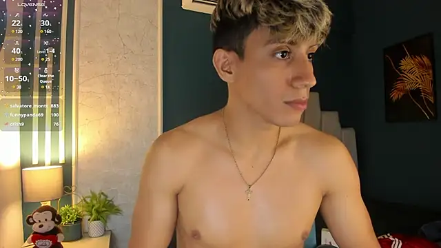 Allex Cano online show from March 9, 2025, 6:06 am