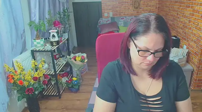 Snapshot of like2knowyou chatting on March 9, 2025, 8:31 pm like2knowyou online show from March 9, 2025, 8:31 pm