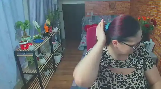 Snapshot of like2knowyou chatting on March 1, 2025, 9:04 pm like2knowyou online show from March 1, 2025, 9:04 pm