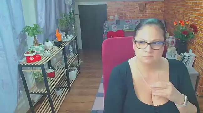 Snapshot of like2knowyou chatting on February 28, 2025, 9:12 pm like2knowyou online show from February 28, 2025, 9:12 pm