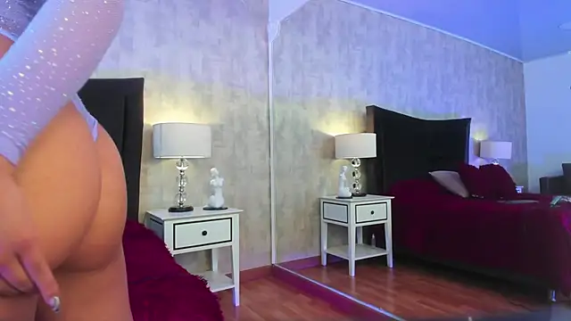 Snapshot of NahomyCarther chatting on March 4, 2026, 1:41 pm NahomyCarther online show from March 4, 2026, 1:41 pm