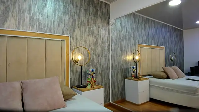 Snapshot of NahomyCarther chatting on December 14, 2025, 3:57 am NahomyCarther online show from December 14, 2025, 3:57 am