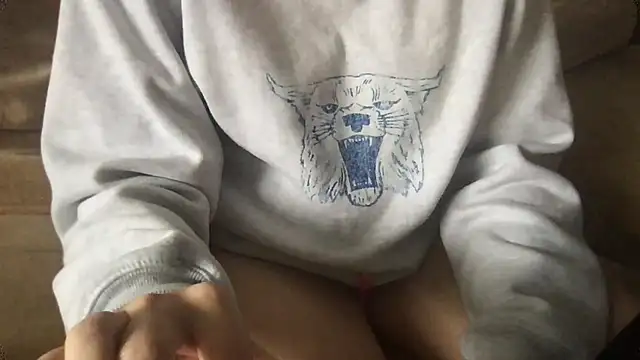 Snapshot of ashleighpink chatting on November 27, 2025, 5:35 pm ashleighpink online show from November 27, 2025, 5:35 pm