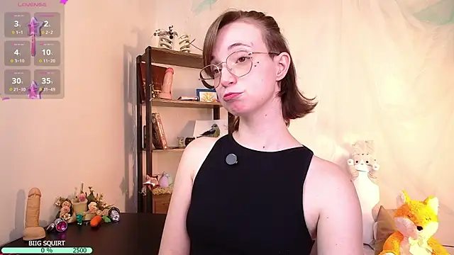 Snapshot of Elise_Nyx chatting on April 29, 2026, 2:21 pm Elise Nyx online show from April 29, 2026, 2:21 pm