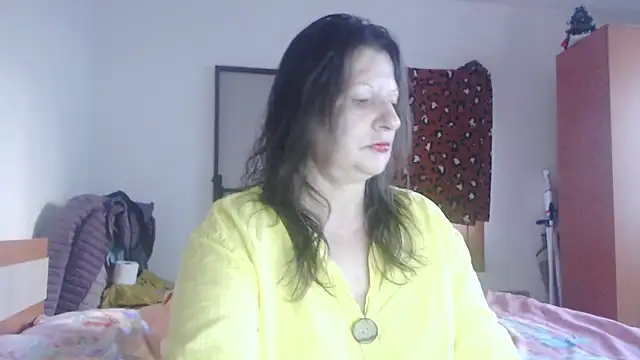 ExtasyMature online show from April 7, 2026, 5:09 am