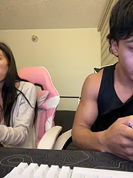 Snapshot of DesireLuxe chatting on November 11, 2025, 6:41 am DesireLuxe online show from November 11, 2025, 6:41 am