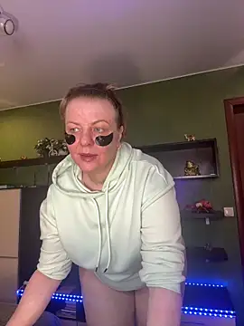 Snapshot of VeronikawGold chatting on January 31, 2026, 9:35 pm VeronikawGold online show from January 31, 2026, 9:35 pm