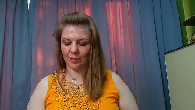 Snapshot of VeronikawGold chatting on May 7, 2026, 5:11 am VeronikawGold online show from May 7, 2026, 5:11 am