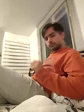 andreiiiii2025 online show from May 2, 2026, 8:58 pm