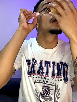 eross chipre  online show from October 26, 2025, 4:35 am