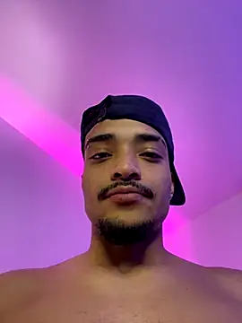 eross chipre  online show from November 6, 2025, 11:31 pm