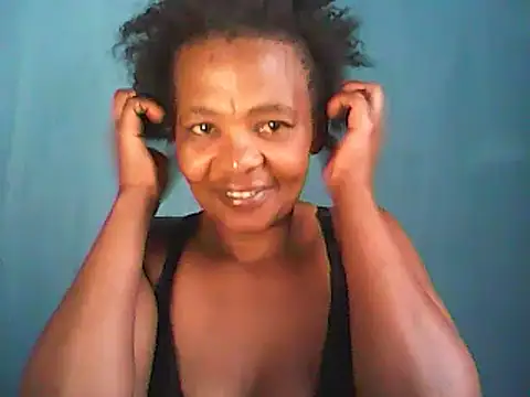 Snapshot of perfectionist chatting on March 14, 2025, 11:23 am perfectionist online show from March 14, 2025, 11:23 am