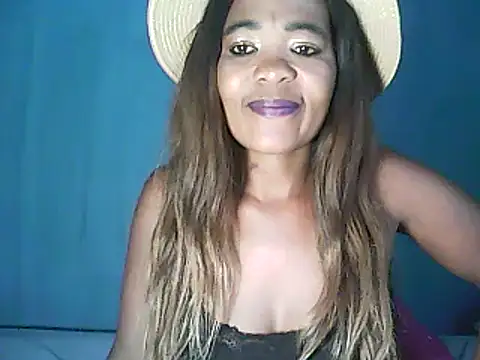 Snapshot of perfectionist chatting on February 19, 2025, 9:39 am perfectionist online show from February 19, 2025, 9:39 am