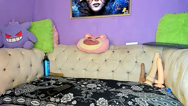 amydelahozgomez online show from November 22, 2025, 4:00 am