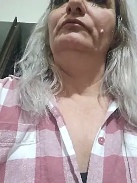 Snapshot of LadyTouch chatting on February 25, 2026, 11:26 pm LadyTouch online show from February 25, 2026, 11:26 pm