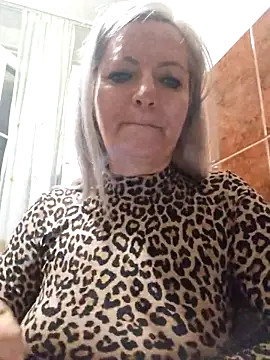 Snapshot of LadyTouch chatting on March 22, 2026, 11:06 pm LadyTouch online show from March 22, 2026, 11:06 pm