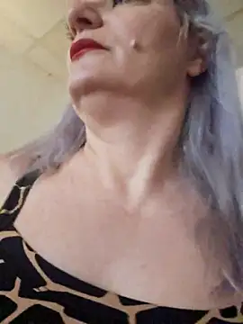 Snapshot of LadyTouch chatting on January 15, 2026, 12:14 am LadyTouch online show from January 15, 2026, 12:14 am