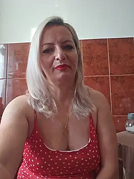 Snapshot of LadyTouch chatting on May 11, 2026, 4:47 am LadyTouch online show from May 11, 2026, 4:47 am