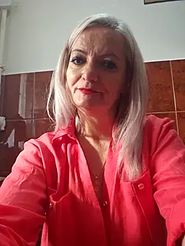 Snapshot of LadyTouch chatting on April 4, 2026, 5:36 am LadyTouch online show from April 4, 2026, 5:36 am