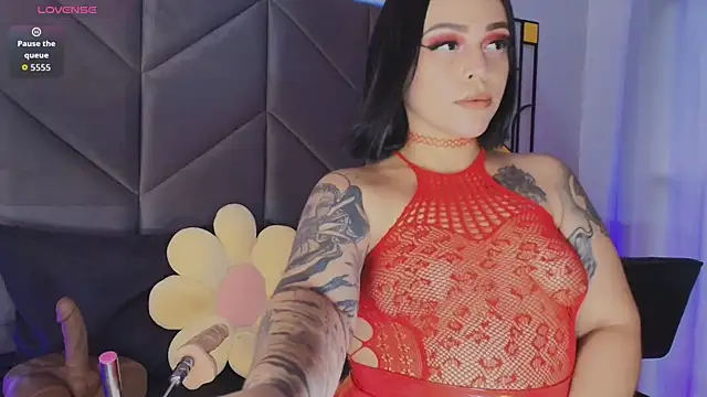Snapshot of Carlaguzman_ chatting on May 20, 2026, 8:50 pm Carlaguzman online show from May 20, 2026, 8:50 pm