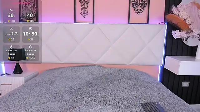 Snapshot of valkiria_davies_ chatting on February 25, 2025, 12:16 pm valkiria davies online show from February 25, 2025, 12:16 pm