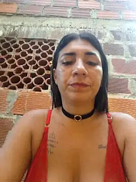 hot veteran01 online show from October 5, 2025, 12:29 pm