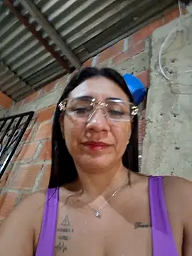 hot veteran01 online show from April 16, 2026, 10:49 am