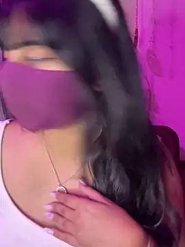 Snapshot of Dishasarmaa05 chatting on December 18, 2025, 4:33 pm Dishasarmaa05 online show from December 18, 2025, 4:33 pm