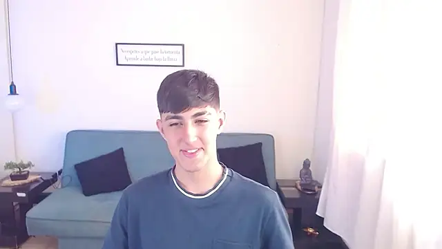 babymaik online show from March 6, 2025, 4:38 pm