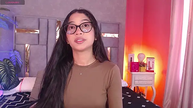 Snapshot of Tyla_Ks chatting on November 11, 2025, 7:30 pm Tyla Ks online show from November 11, 2025, 7:30 pm