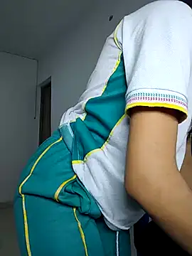 Snapshot of sophia_ramirez12 chatting on October 8, 2025, 11:38 pm sophia ramirez12 online show from October 8, 2025, 11:38 pm