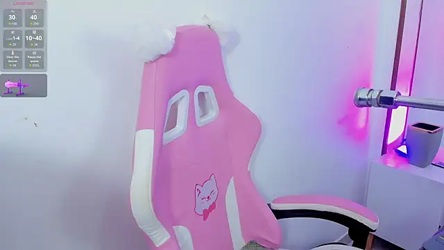 cutie sarax1 online show from October 31, 2025, 1:13 am