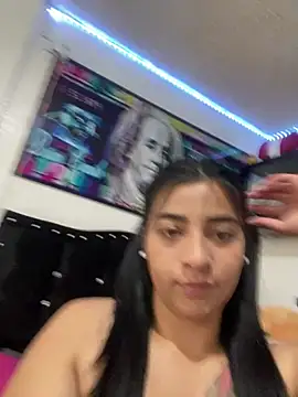 Snapshot of Kenii4 chatting on February 25, 2025, 5:40 pm Kenii4 online show from February 25, 2025, 5:40 pm