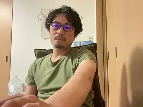 Snapshot of masato1115aa chatting on September 21, 2025, 2:33 pm masato1115aa online show from September 21, 2025, 2:33 pm