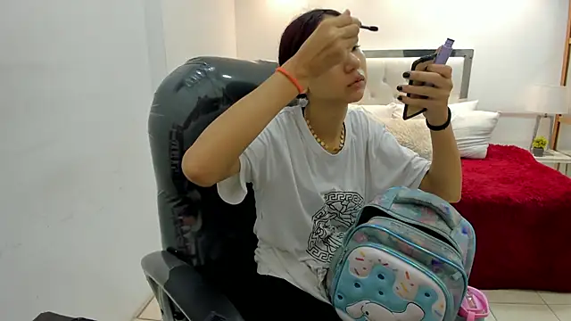 Snapshot of leslieanddrako chatting on September 9, 2025, 6:39 pm leslieanddrako online show from September 9, 2025, 6:39 pm