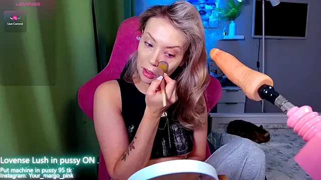 Snapshot of Margony chatting on November 28, 2025, 4:01 am Margony online show from November 28, 2025, 4:01 am