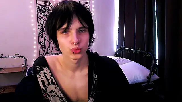 Snapshot of timi-moon chatting on March 21, 2025, 1:23 pm timi-moon online show from March 21, 2025, 1:23 pm