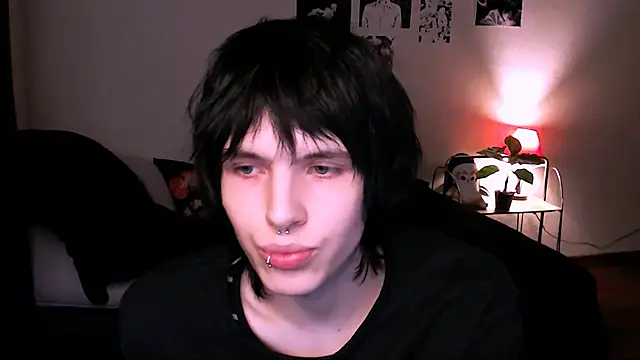 Snapshot of timi-moon chatting on November 17, 2025, 7:51 pm timi-moon online show from November 17, 2025, 7:51 pm