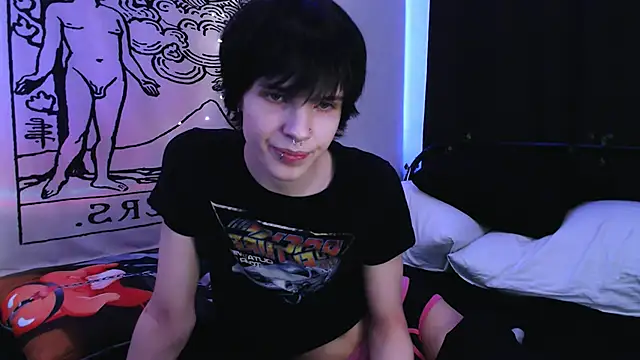 Snapshot of timi-moon chatting on February 26, 2025, 9:01 am timi-moon online show from February 26, 2025, 9:01 am