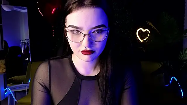 milliedoll online show from February 22, 2025, 8:29 am