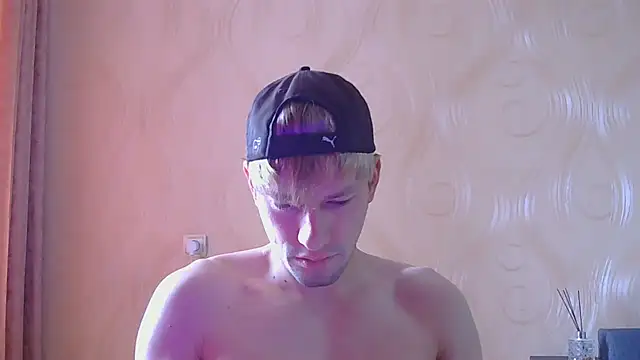 frama666 online show from May 19, 2026, 8:54 am